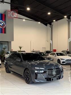 بي ام دبليو الفئة 7